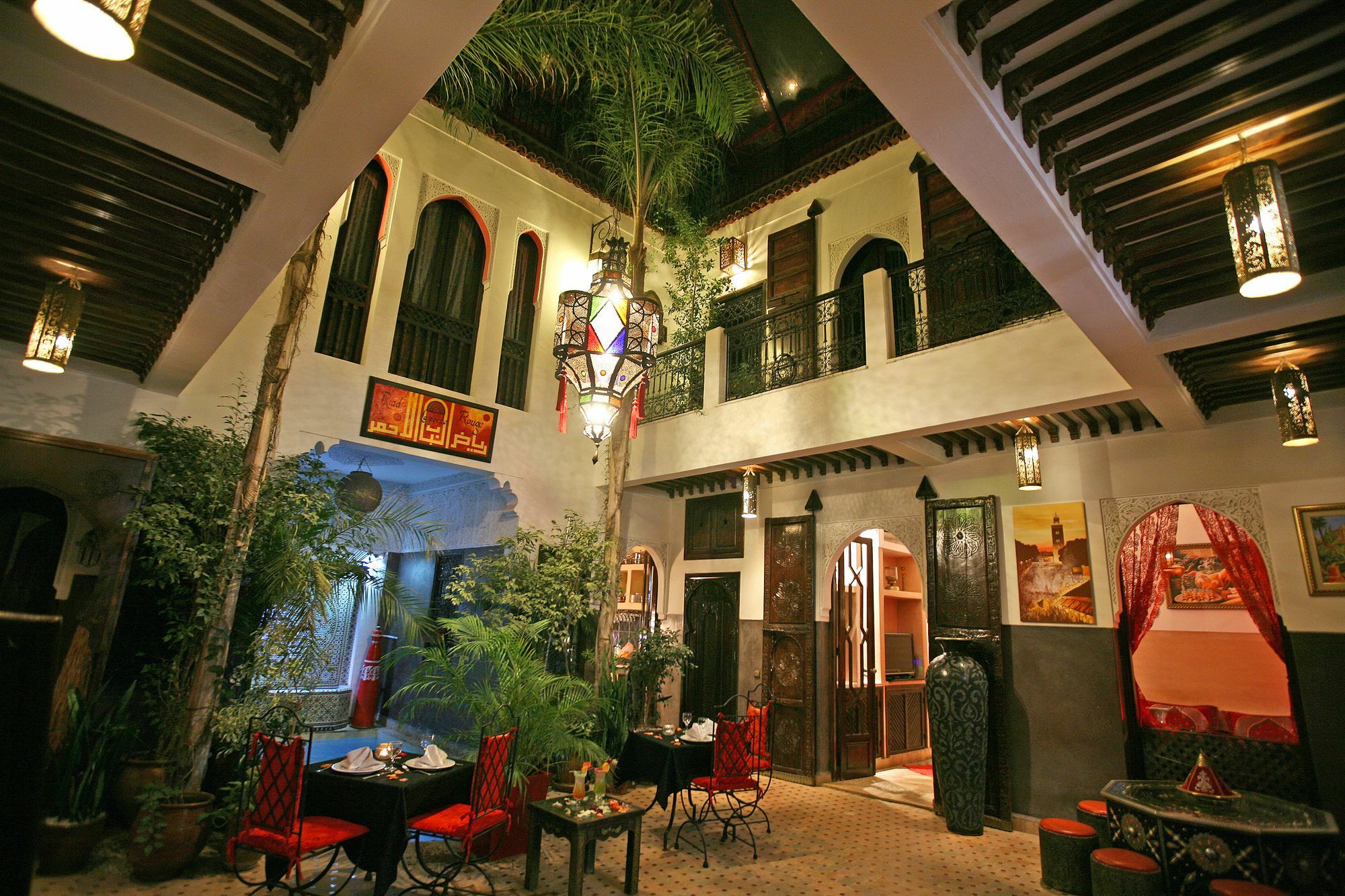 摩洛哥传统庭院住宅 里亚德拉波特鲁西酒店 4*